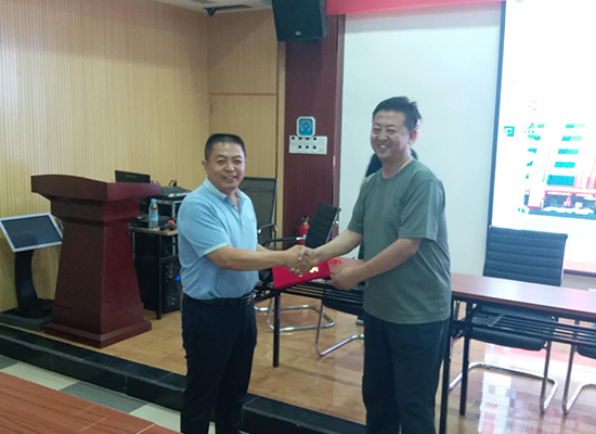 搶險(xiǎn)演練觀摩會(huì)